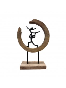 Personnage femme/homme noir...