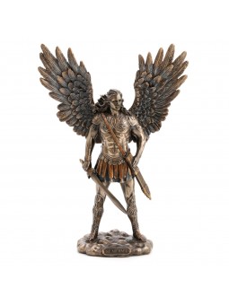 Saint michael avec epee et...