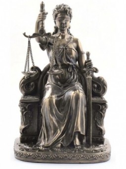 Statue Justice