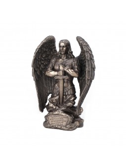 Statuette saint michel